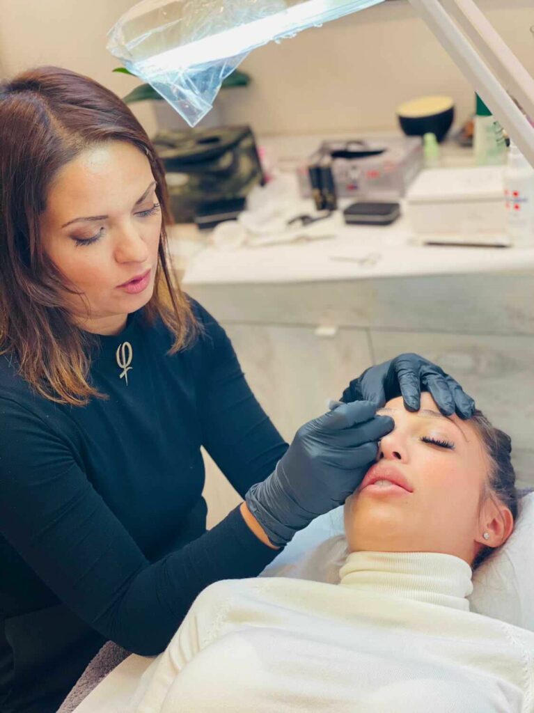 Microblading a Vignola - HAR estetica avanzata